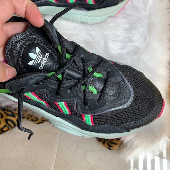 Adidas Originals Ozweego Running Sneakers Size 7 - Picture 7 of 12